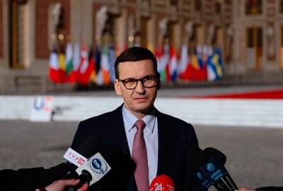 Premier: gazociąg bałtycki i terminal LNG uniezależniają nas od rosyjski...