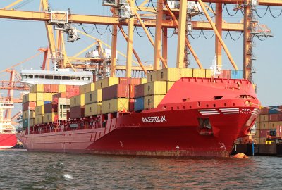 Kolizja statków w Terminalu Kontenerowym DCT w Gdańsku