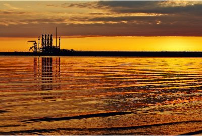 Gaz na europejskim rynku ponad 30 proc. w górę, rosną notowania ropy