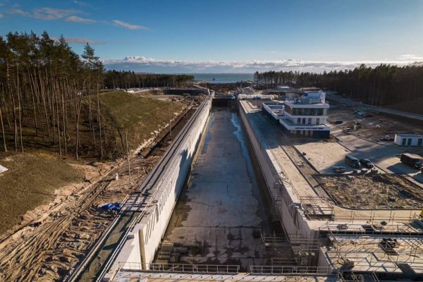 Witkowski: ostateczny koszt przekopu przez mierzeję w październiku-listopadzie