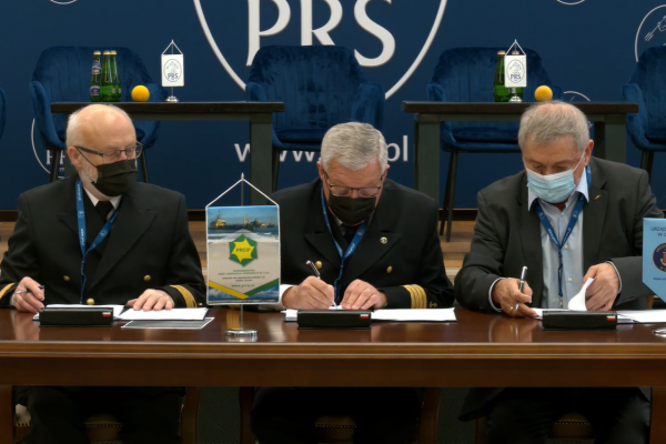 Podpisano umowę na pogłębienie toru podejściowego do Portu Gdynia