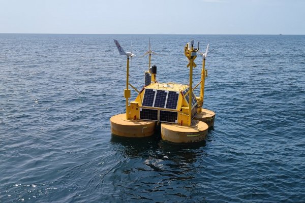 Boja pomiarowa zainstalowana! Rozpoczęły się badania na obszarze farmy wiatrowej Baltic...