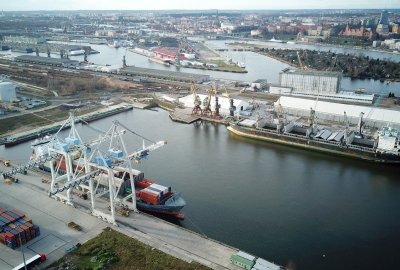 Porty Szczecin i Świnoujście z dodatnim wynikiem operacyjnym za pierwsze...