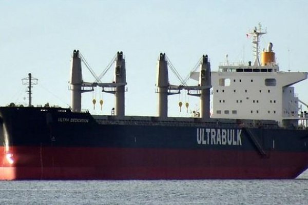 Pierwszy statek z ukraińską rudą wypłynął z portu Świnoujście