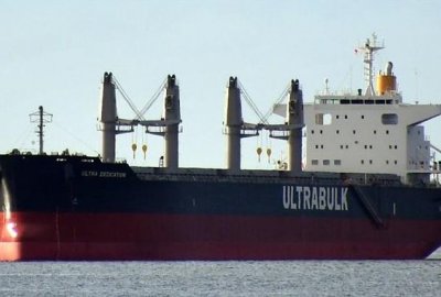 Pierwszy statek z ukraińską rudą wypłynął z portu Świnoujście