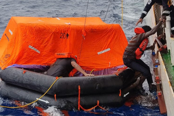 Akcja ratownicza na Morzu Arabskim