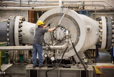 Turbina Siemensa dla Nord Stream. Fot.: Siemens Energy Reuters: turbina do Nord Stream 1 utknęła w Niemczech, Rosja nie dostarczyła wymaganych...