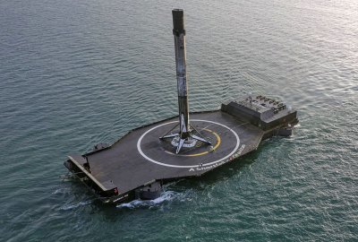 Bezzałogowy statek do odzyskiwania rakiet SpaceX ABS zbada statki SpaceX pod kątem zgodności ze swoimi zaleceniami dot. jednostek autono...