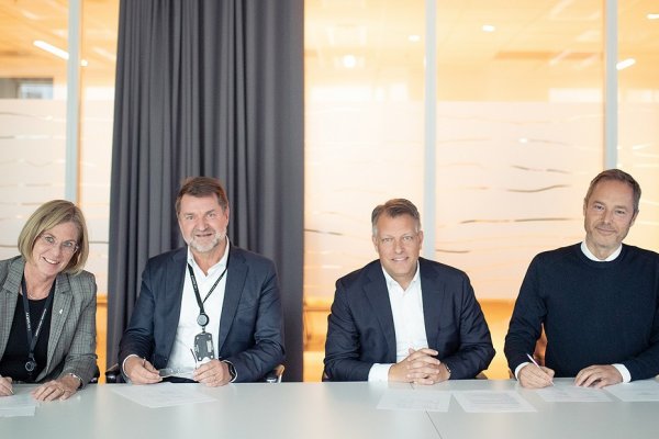 Hitachi Energy i Equinor podpisują umowę o strategicznej współpracy w celu przyspieszen...