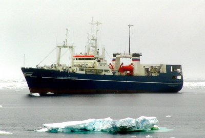 RPA: Rosyjski statek poszukujący złóż ropy przybył do Kapsztadu. Ekolodzy protestują...