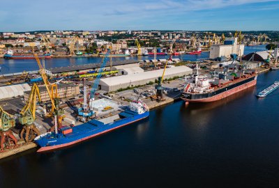Fot.: ZMPSiŚ SA Po trzech kwartałach 2022 roku porty Szczecin i Świnoujście z dodatnim wynikiem operacy...