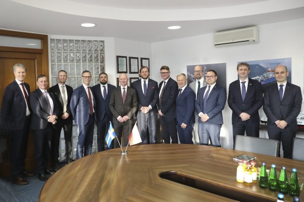 Kierownictwo firmy Saab AB w stoczni Remontowa Shipbuilding