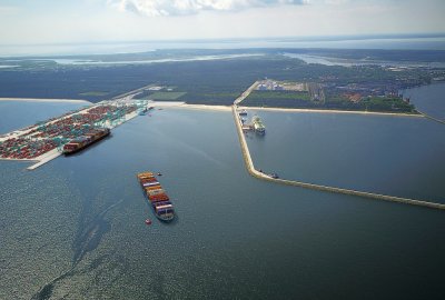 Gróbarczyk: musimy sprawdzić, czy rozbudowa portu w Świnoujściu jest zgodna z normami ś...