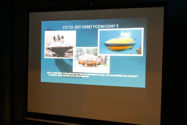 Dzieci i młodzież poznają historię okrętu podwodnego ORP Orzeł