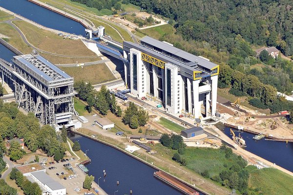 Nowa podnośnia statków w Niederfinow otwarta po 14 latach budowy
