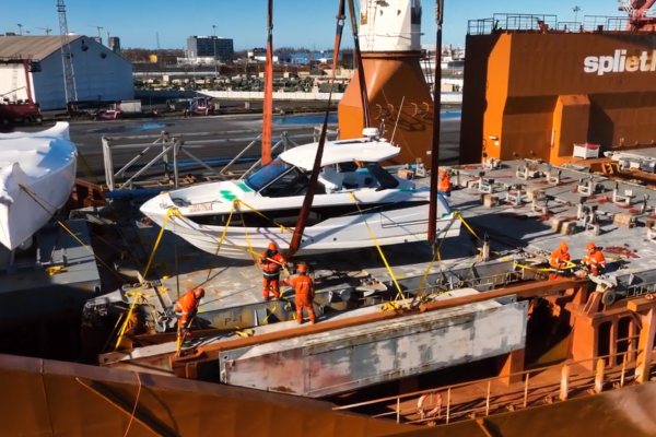 Luksusowe jachty wypłynęły z gdańskiego portu