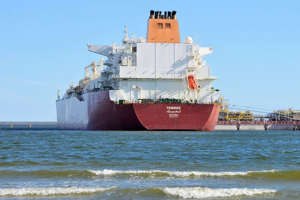 PGNiG: kolejny intensywny kwartał dostaw LNG