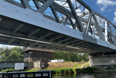 Nowy most kolejowy nad Regalicą w Szczecinie coraz bliżej