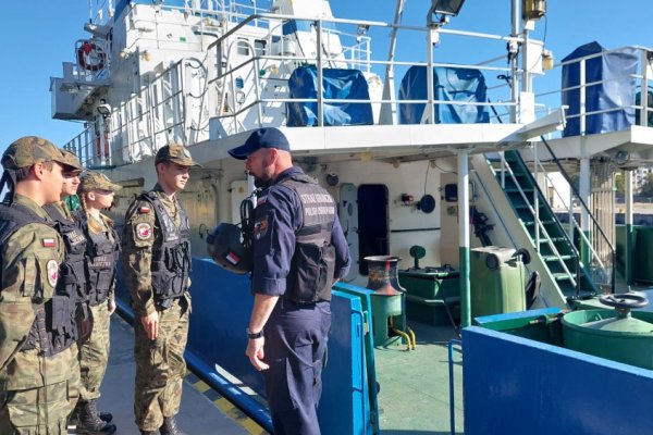 O specyfice służby na morzu i rekrutacji do MOSG