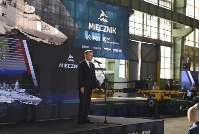 Szef MON: Trzy fregaty w programie Miecznik będą stanowiły nową jakość w polskiej maryn...