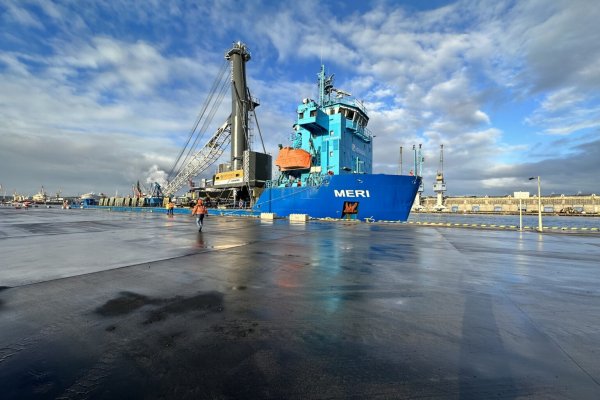 Port Gdański Eksploatacja z nowym nabytkiem