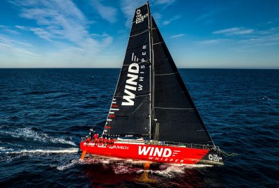 Świetna pozycja polskiego jachtu WindWhisper w regatach Rolex Fastnet Race!