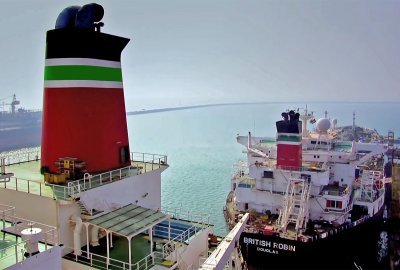 Po atakach Huti koncern naftowy BP zawiesza transport ropy przez Morze Czerwone