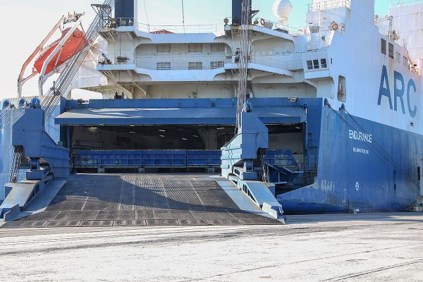 Przed Portem Gdynia rekordowy rok przeładunków o kluczowym znaczeniu dla gospodarki i o...