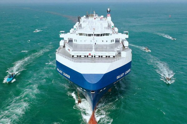 Huti: zaatakujemy statek każdego kraju, który podejmie działania wymierzone w Jemen