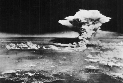Japonia: W Hiroszimie uczczono pamięć ofiar bomby atomowej zrzuconej 78 ...