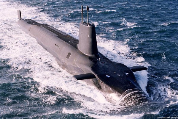 ''The Sun'': pocisk balistyczny Trident wpadł do wody zaraz po wystrzeleniu