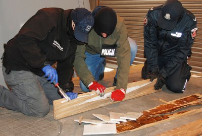 W porcie Gdynia służby udaremniły duży przemyt kokainy