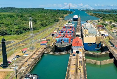 Opłata ponad 700 tys. dolarów za przejście Kanału Panamskiego poza kolejką