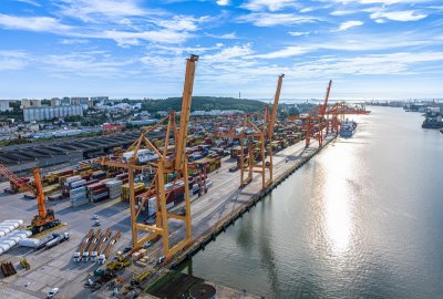 Trwa przebudowa Nabrzeża Helskiego w Porcie Gdynia