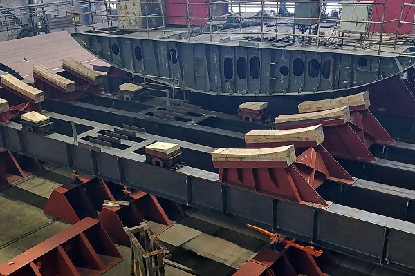 Położono stępkę pod budowę pierwszej fregaty w ramach programu Miecznik