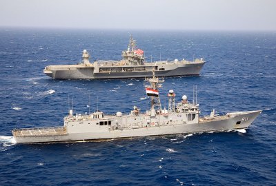 Szef Pentagonu: wielonarodowe siły będą chronić statki handlowe na Morzu...