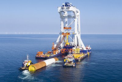 Svanen - jednostka do instalacji fundamentów monopalowych PGE i Ørsted podpisały umowę na transport i instalację fundamentów dla projektu Baltica...