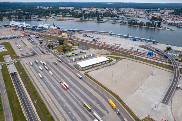 Port Szczecin-Świnoujście: Dwie dekady portowych inwestycji z unijnym .....