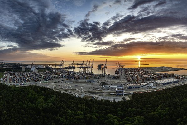 PFR i Baltic Hub napędzają transformację energetyczną Polski na Bałtyku