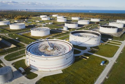 Prezes PERN: chcemy budować terminal chemiczny na terenach w pobliżu Naf...