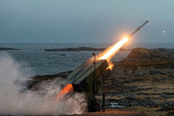 Kłopoty z transportem pocisków nie utrudnią działań na wschodniej flance NATO