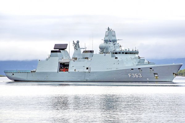 Dania: Wojsko naprawiło wyrzutnię rakietową, cieśnina Wielki Bełt ponownie otwarta