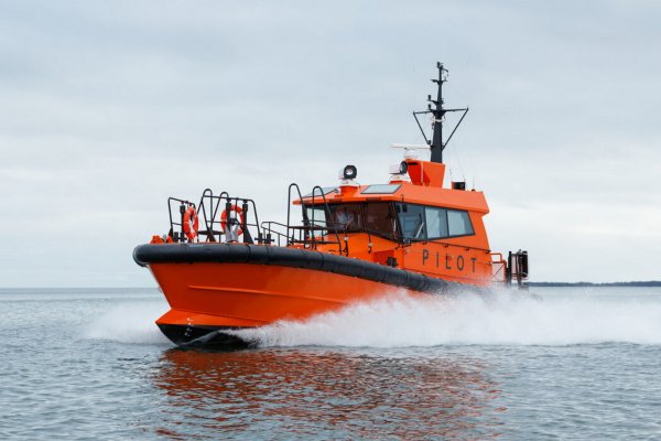 Port w Kłajpedzie zamówił dwie hybrydowe pilotówki