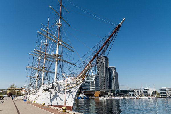 Biała fregata odzyska blask dzięki miejskiej dotacji