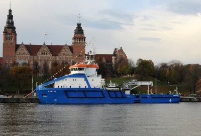 Okręty i statki hydrograficzne do zwiedzania oraz pokazy w piątek i sobo...