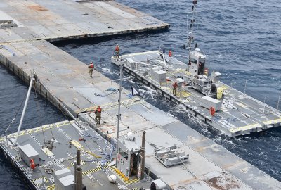 W Strefie Gazy zakończono budowę pływającej przystani dla pomocy humanit...