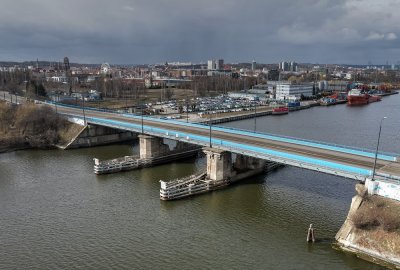 Zawiadomienie o możliwości popełnienia przestępstwa ws. mostu Siennickie...