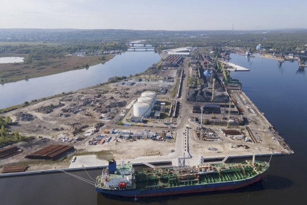 Port Szczecin: Po modernizacji nabrzeże Chorzowskie gotowe do pracy
