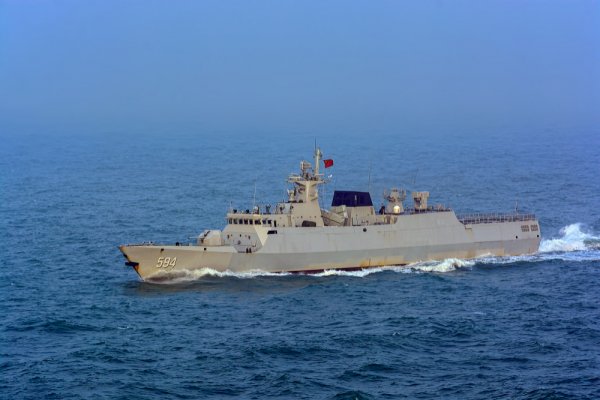 Zaniepokojenie chińskimi manewrami u wybrzeży Australii 