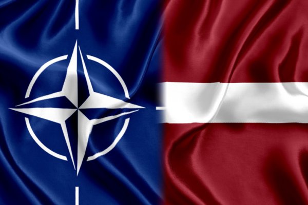 Gdybyśmy nie weszli do NATO, bylibyśmy łatwym celem dla Rosji